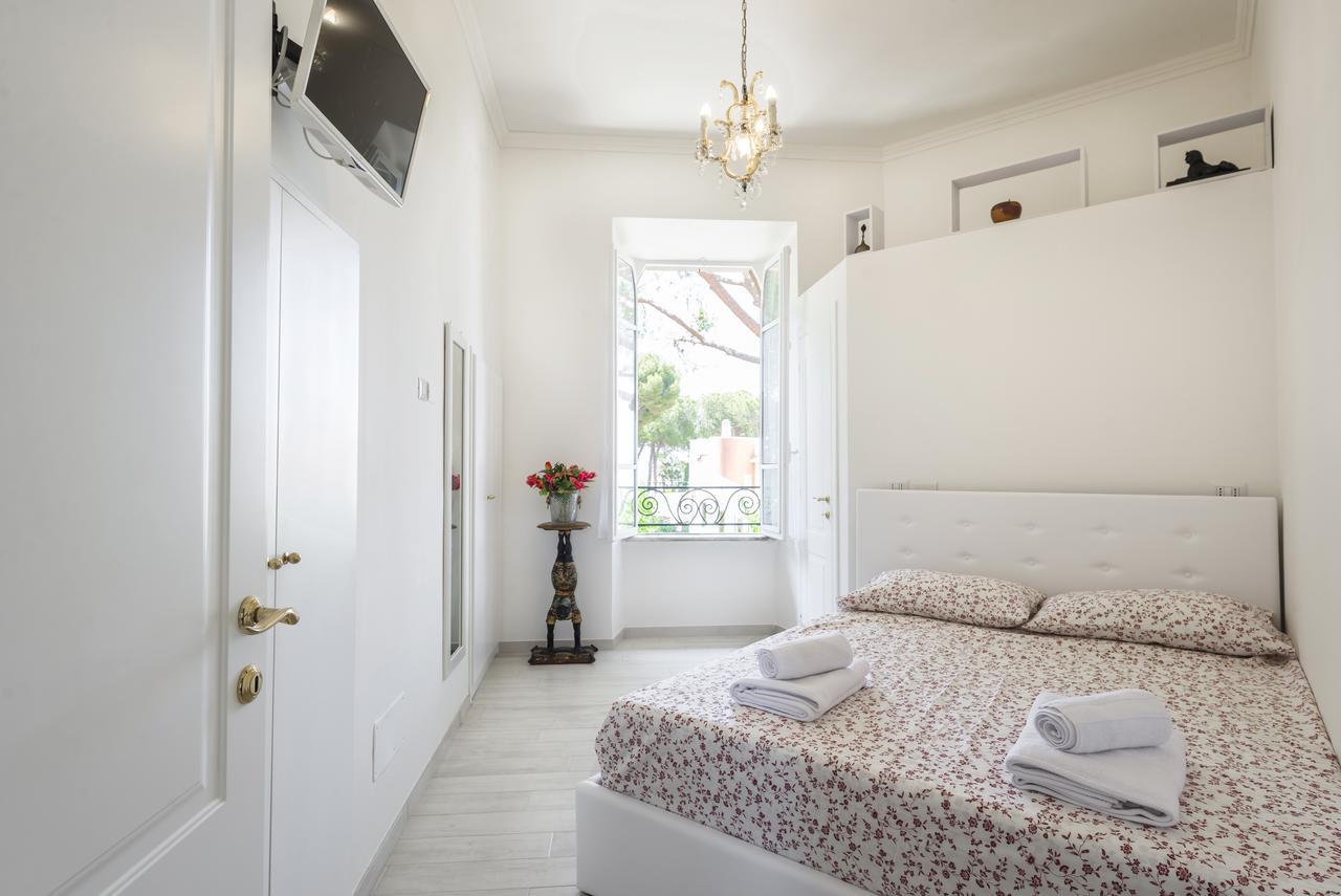 Villino Emanuele Bed & Breakfast Santa Marinella Luaran gambar